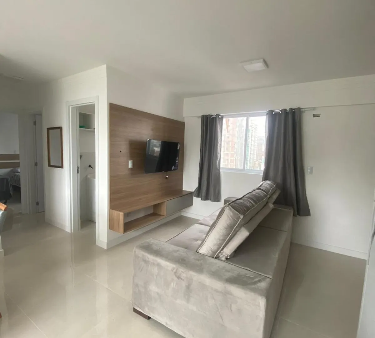 Apartament Recanto Meia Praia Itapema 0*,